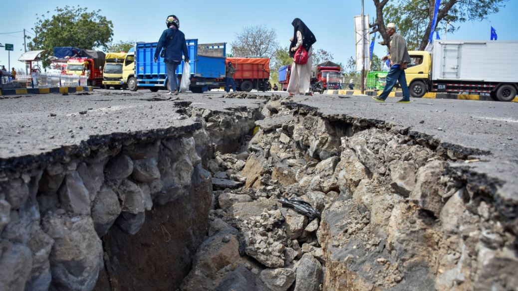 Earthquake in Argentina and Chile leaves at least three Injured