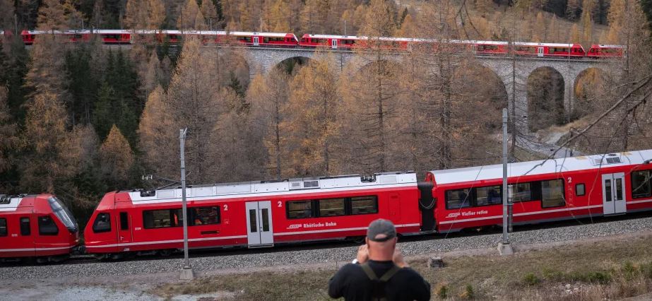 Switzerland claims record for world's longest passenger train