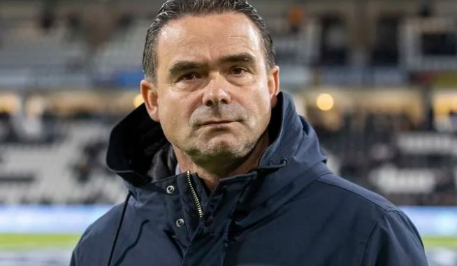 Marc Overmars suffered a stroke