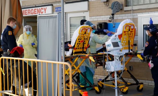 Nurses prepare strike at 2 New York hospitals
