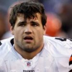 Former NFL running back Peyton Hillis admitted after saving two children from drowning