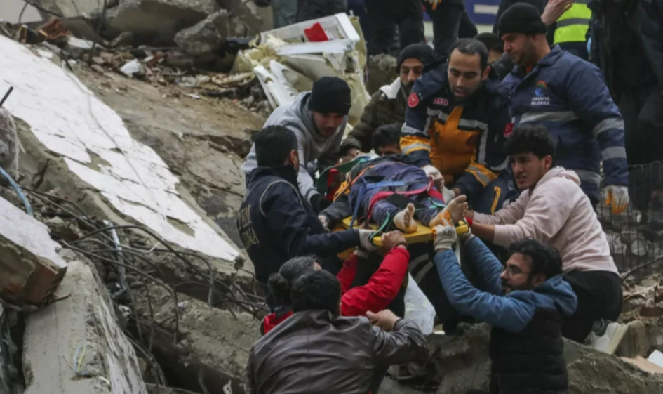 7.8 magnitude quake in Turkey Syria kills 2600