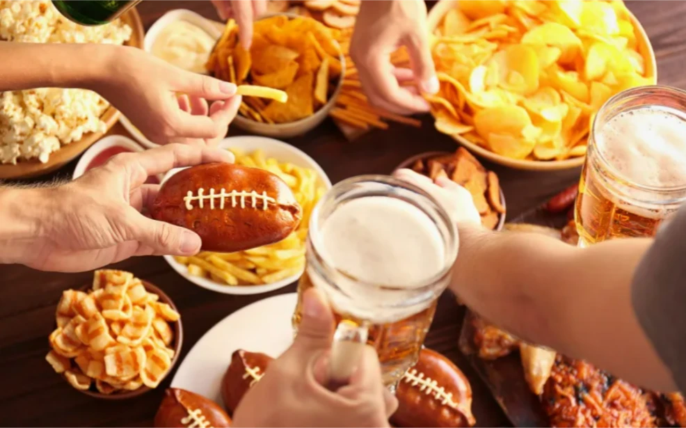Super Bowl fans can get free pizza deals and even free wings on Feb. 12.
