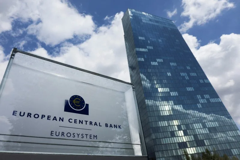 ECB Urges Banks to Tackle Growing Shadow Banking Risk
