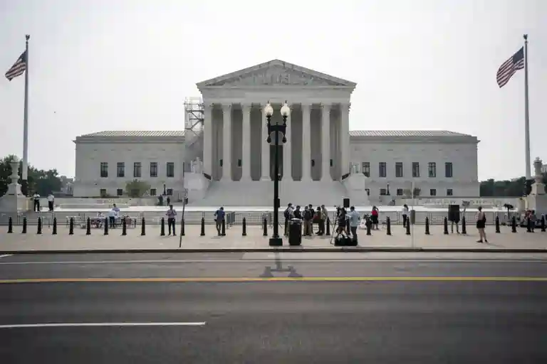 U.S. Supreme Court Allows LGTBI Discrimination