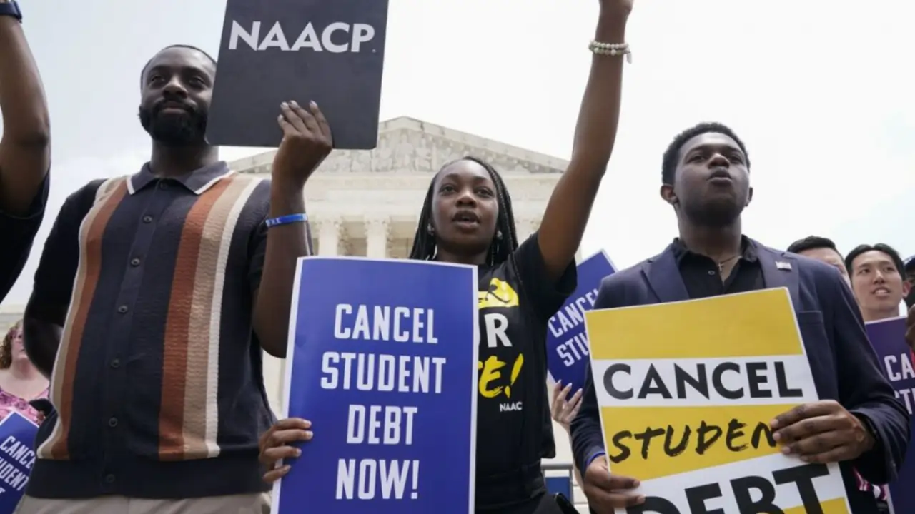 Biden Administration to Forgive $39 Billion in Student Debt