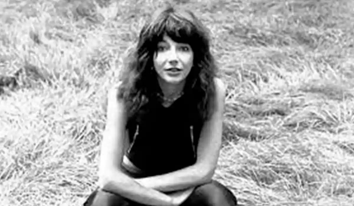 Kate Bush: The Enigmatic Music Icon 1 Kate Bush