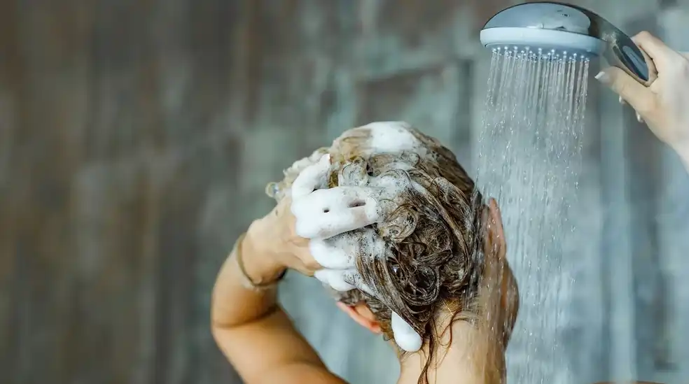 10 Steps for Healthy, Shiny, and Beautiful Hair: A Complete Guide 1 Shampoo should be used according to each hair type.