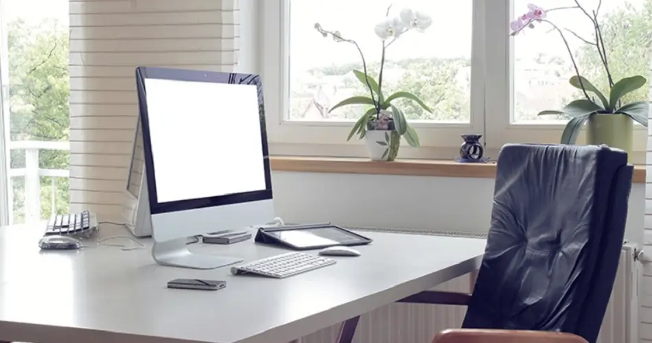 Take care of your posture when working at home