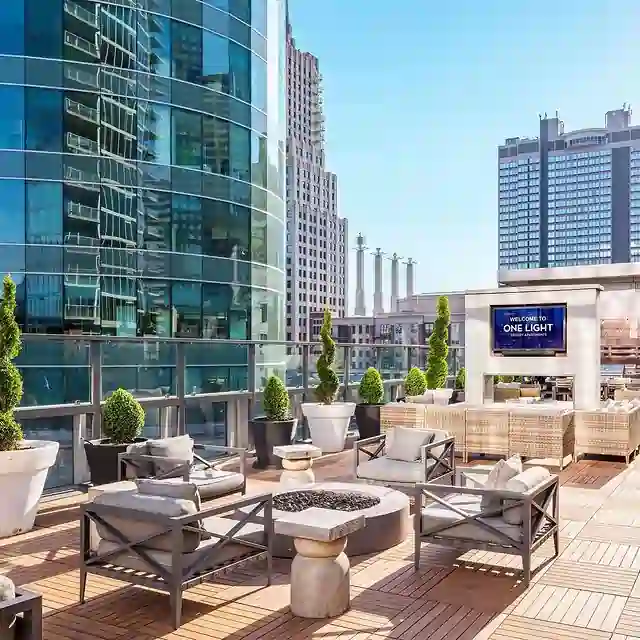 Inside Travis Kelce's Luxurious Kansas City Apartment: All You Need to Know 4 Travis Kelces Luxurious Kansas City Apartment