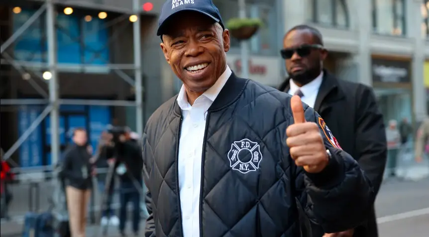 New York removes scaffolding that stood for 21 years in front of historic Harlem building